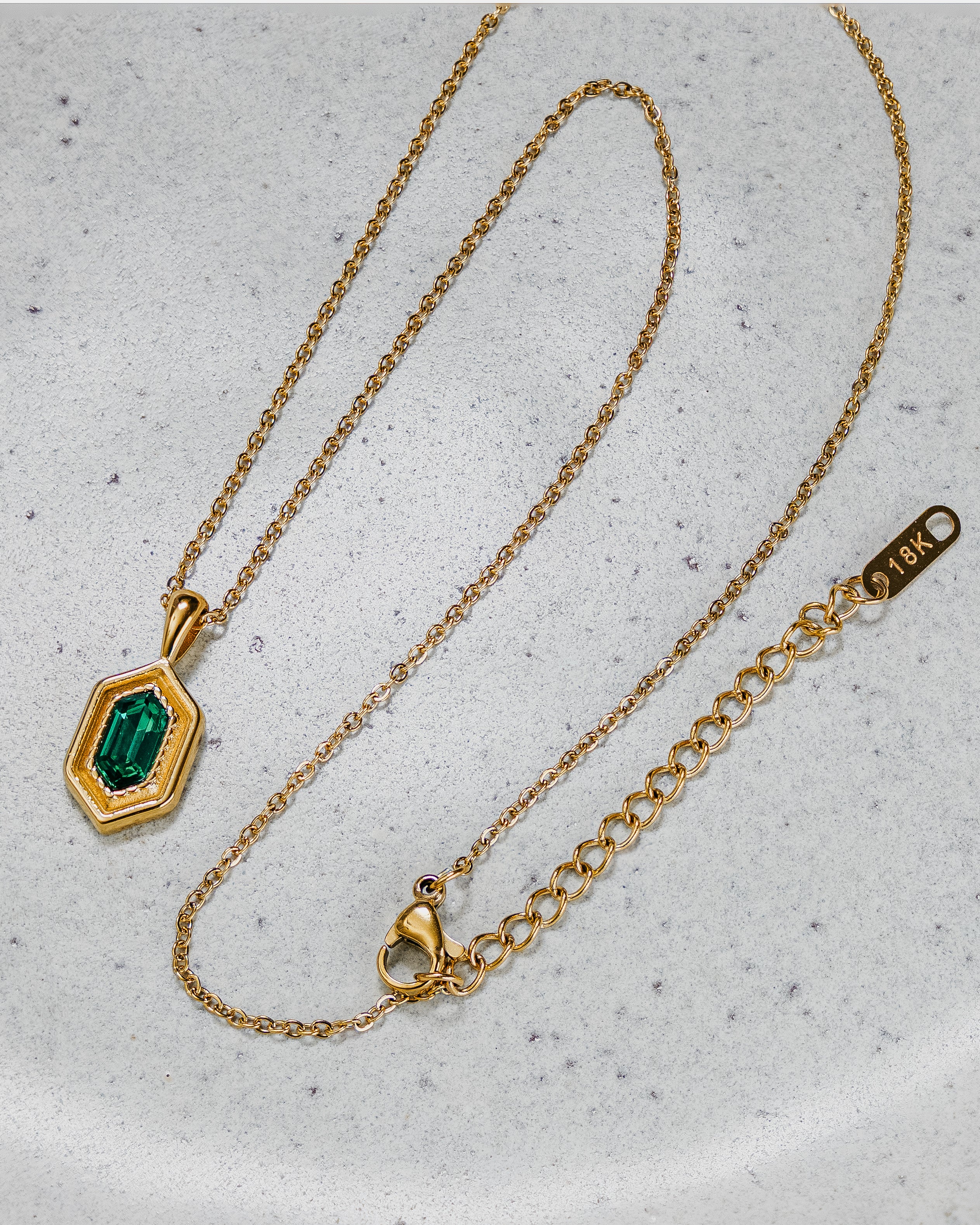 Chelsea Green Pendant Stainless Steel Gold Necklace