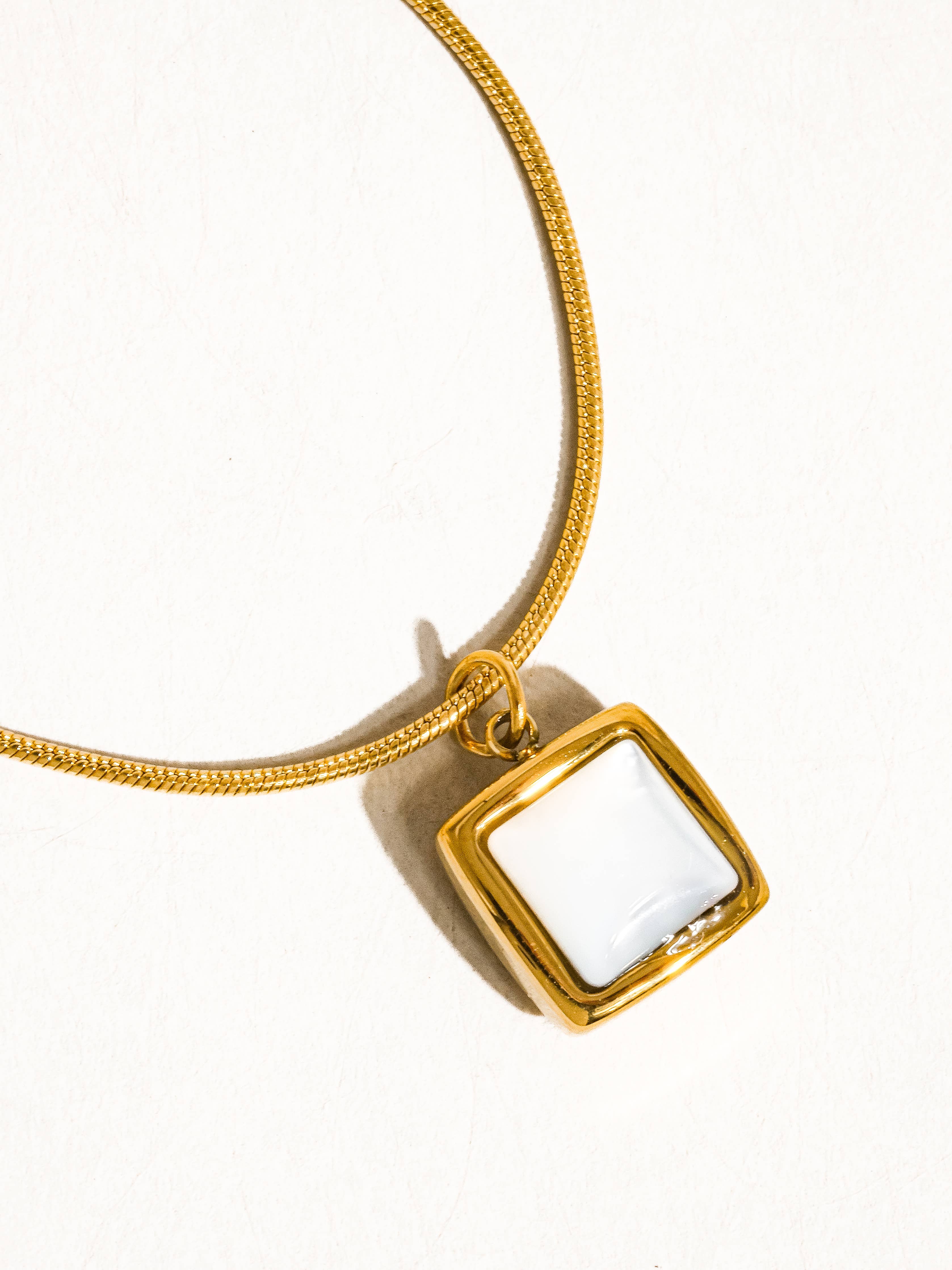 Hazel 18K Gold Non-Tarnish Square Shell Necklace