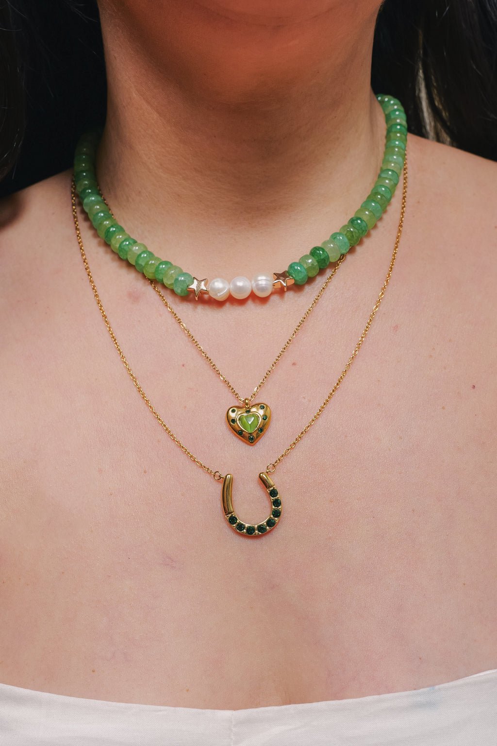 Green beaded necklace with freshwater pearls