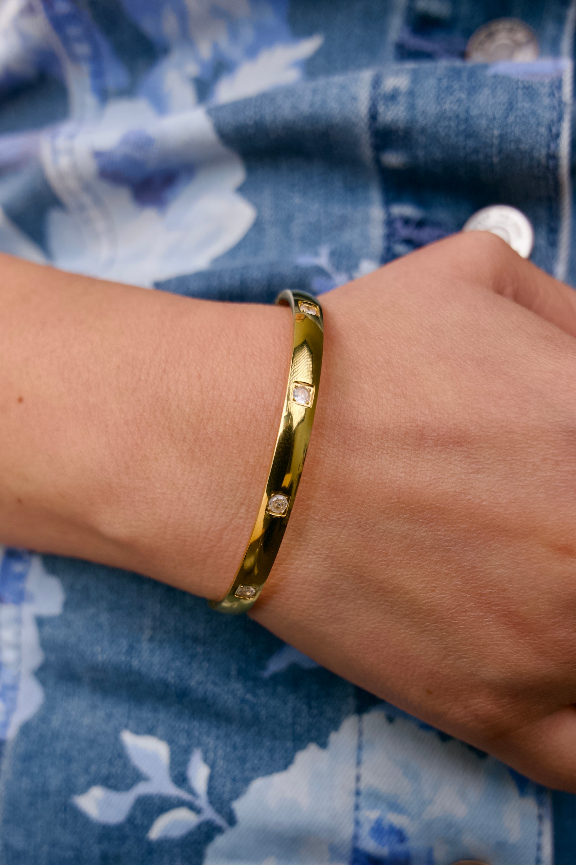 Luna 18K Gold Non-Tarnish Classic CZ Bangle