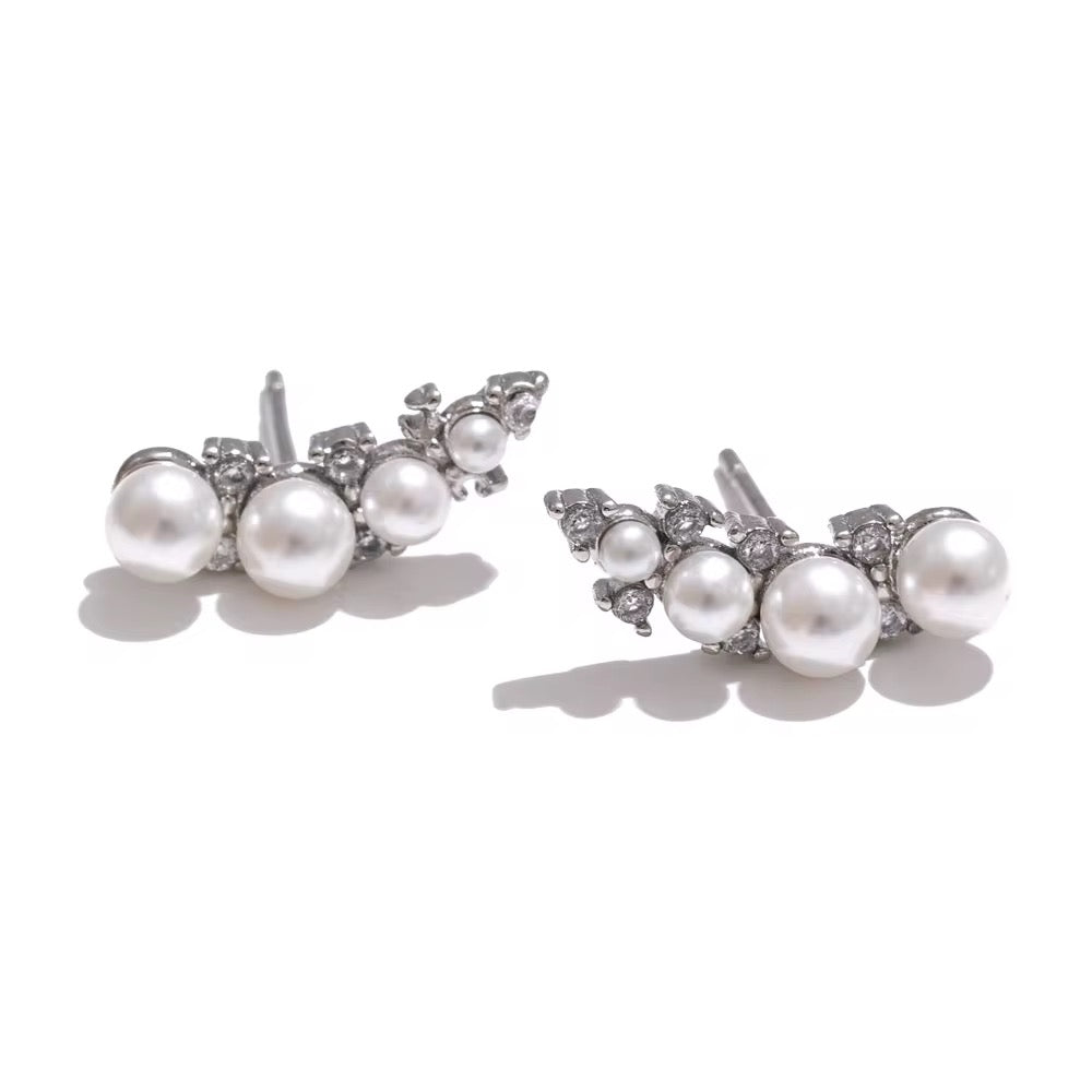 Leah pearl studs