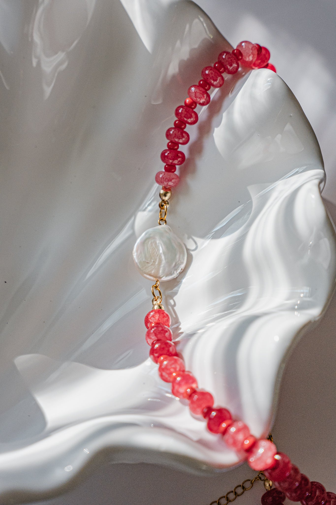 Freshwater pearl red beaded necklace