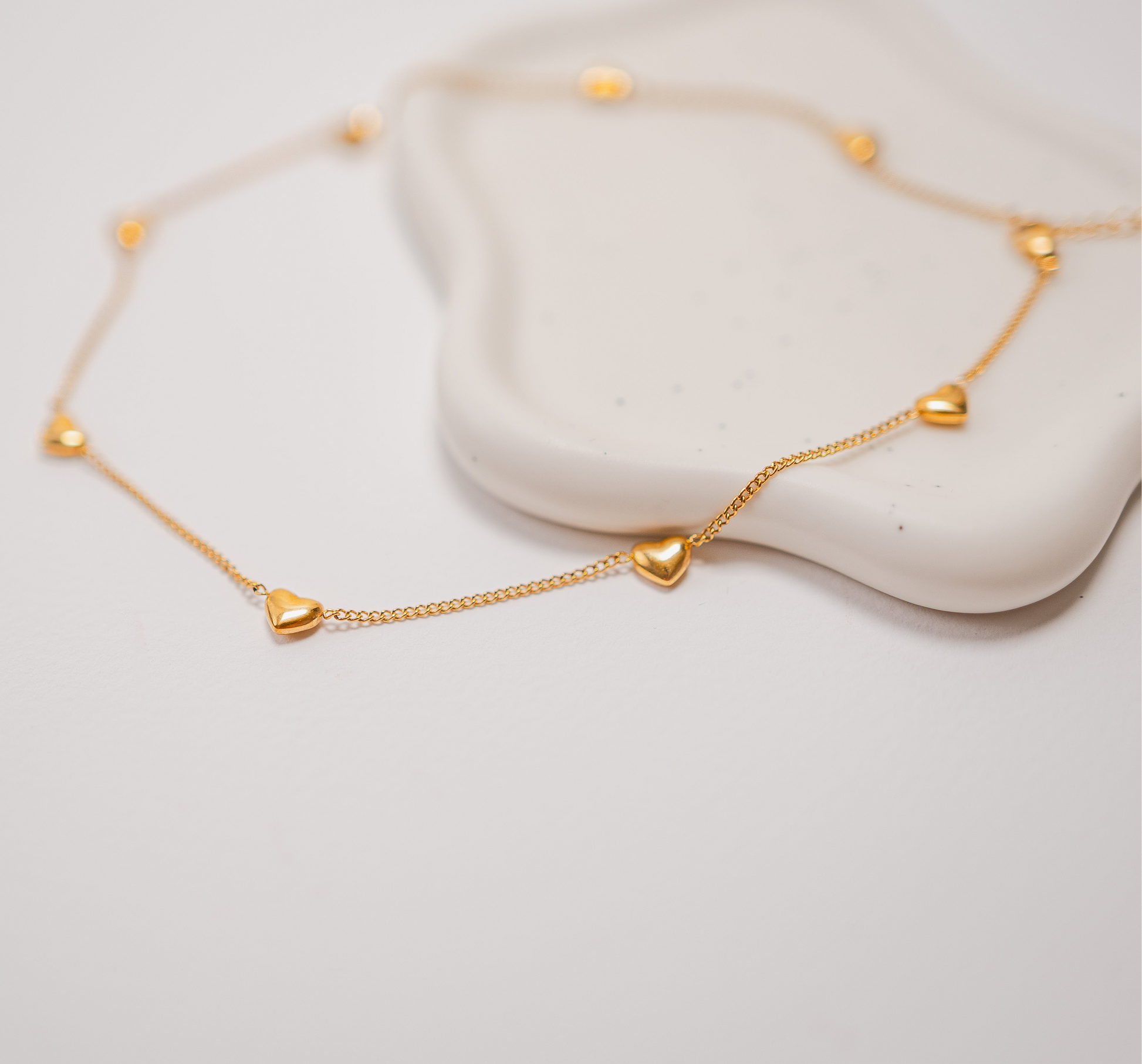 Vivre 18K Gold Plated Non-Tarnish Petite Heart Necklace and bracelet