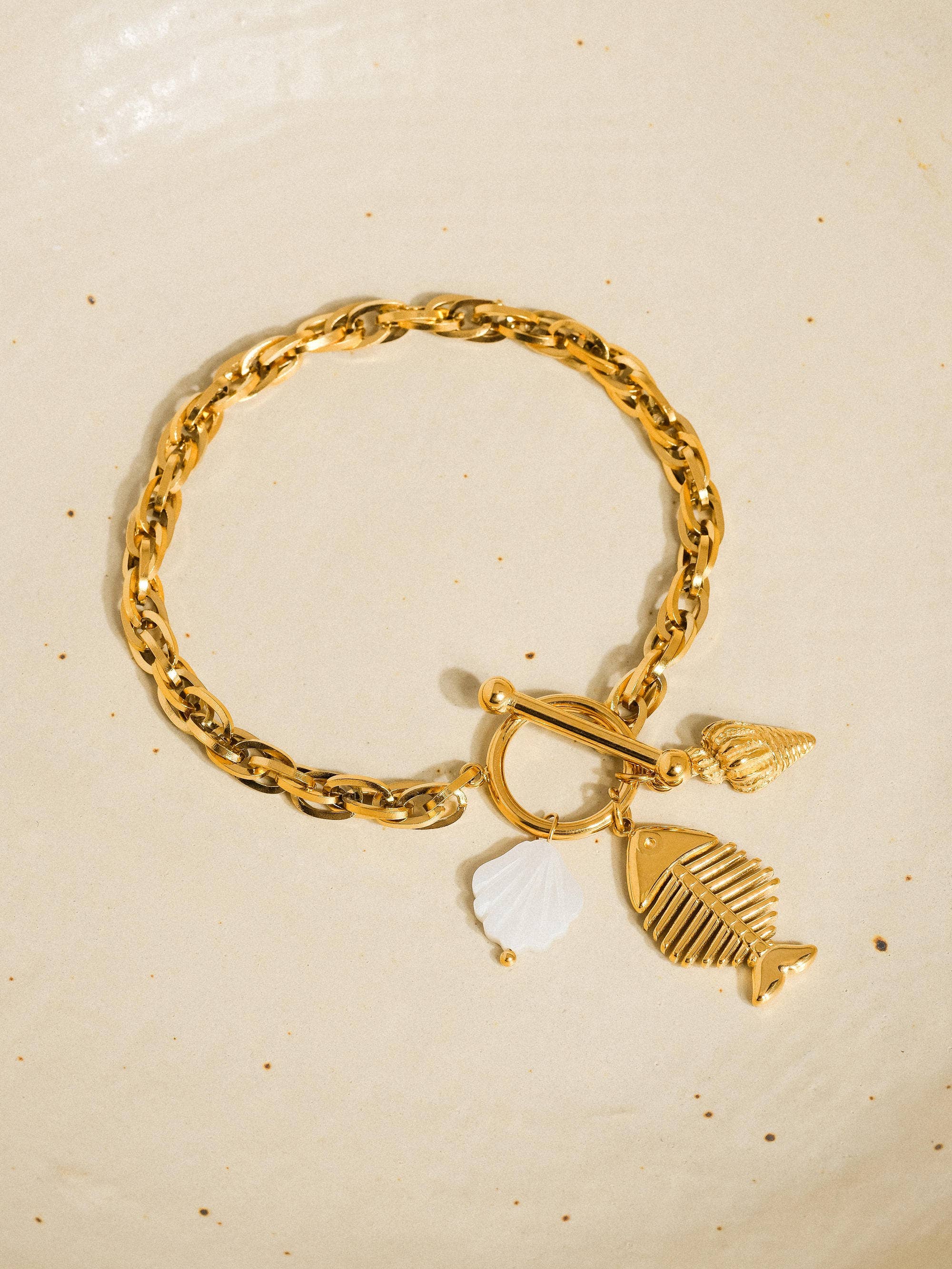Bone 18K Gold Non-Tarnish Fishbone Shell Charm Bracelet