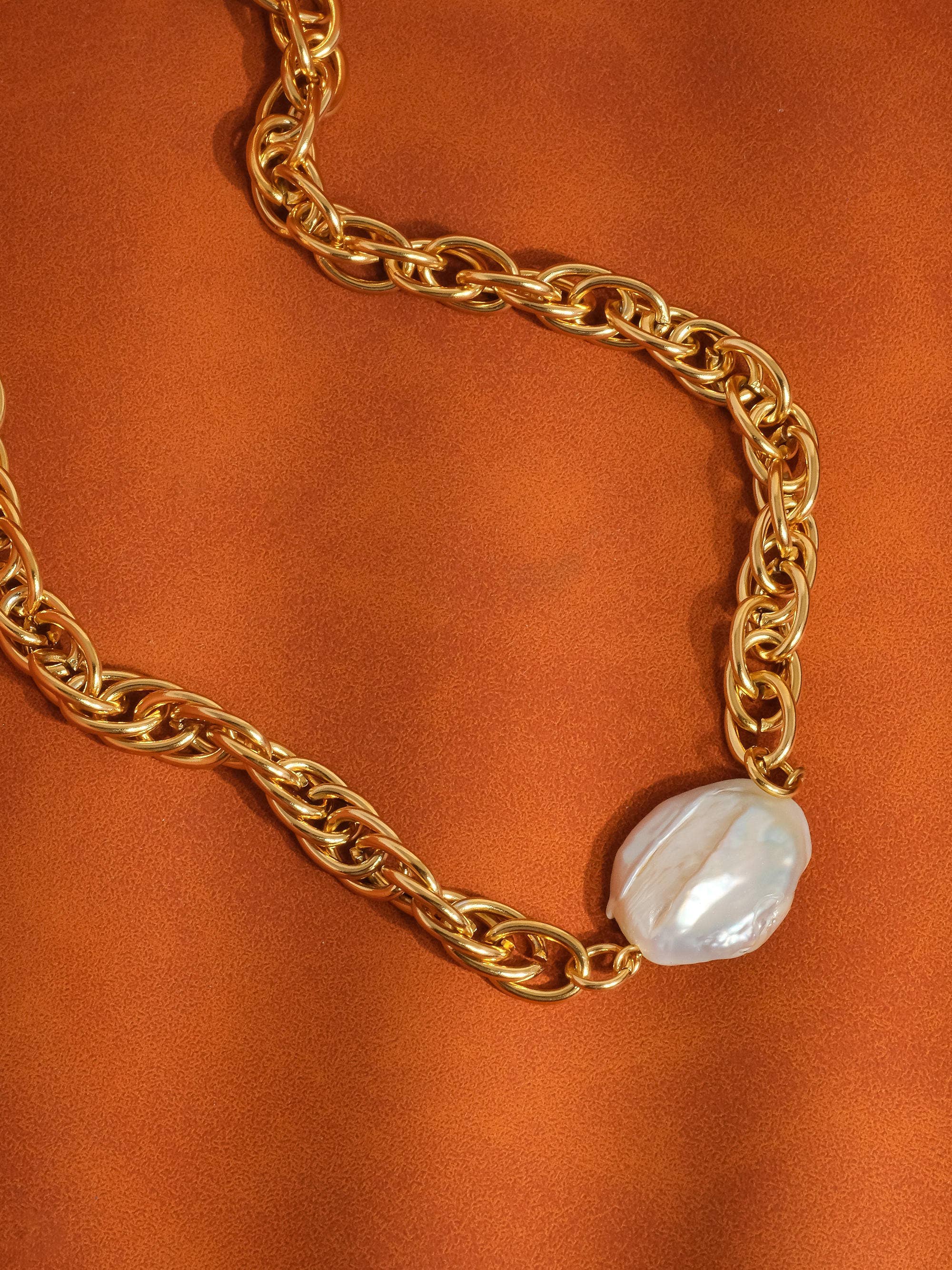 Lory 18K Non-Tarnish Bold Pearl Chain Necklace