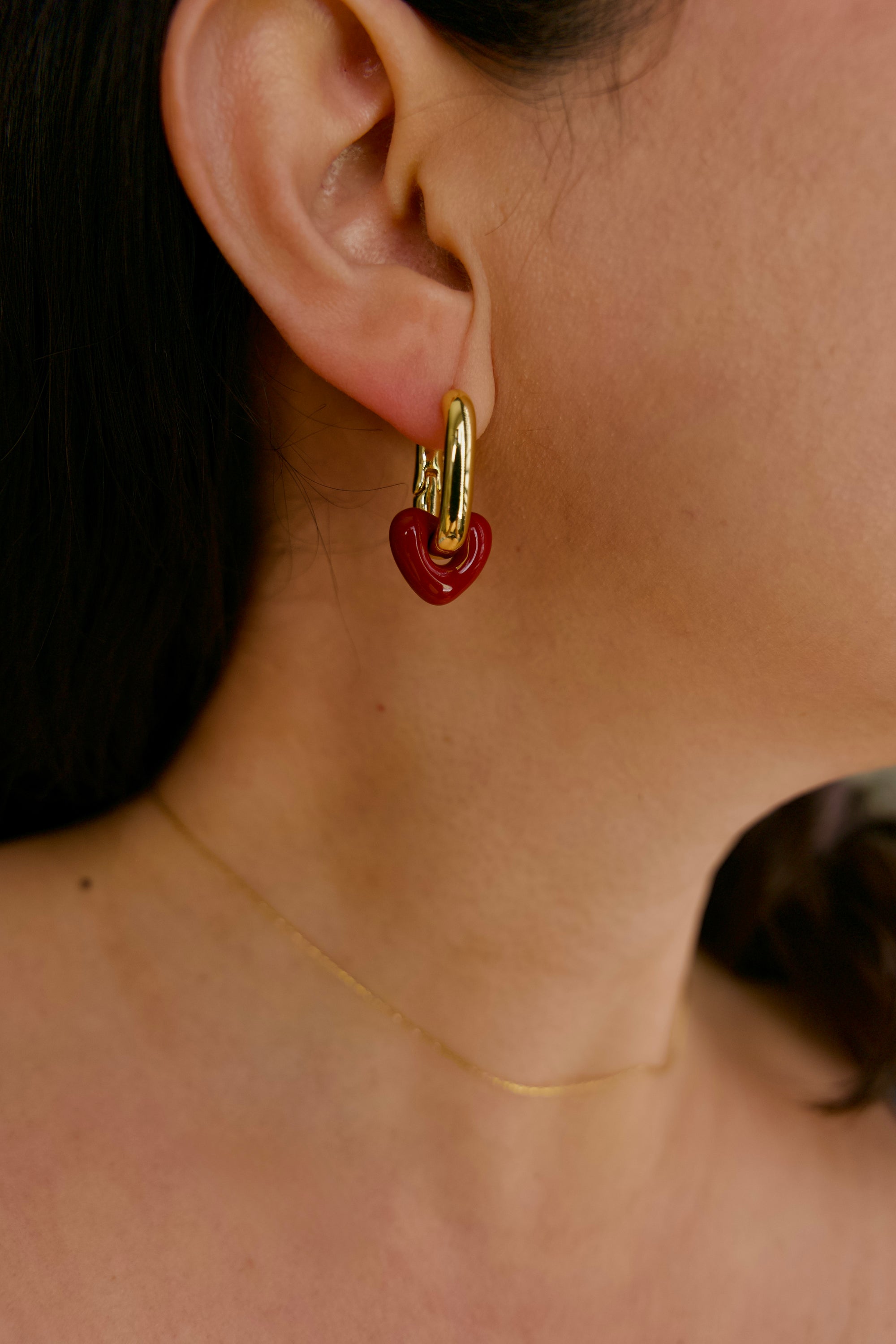 Paris 18K Gold Red Heart Chain Earring