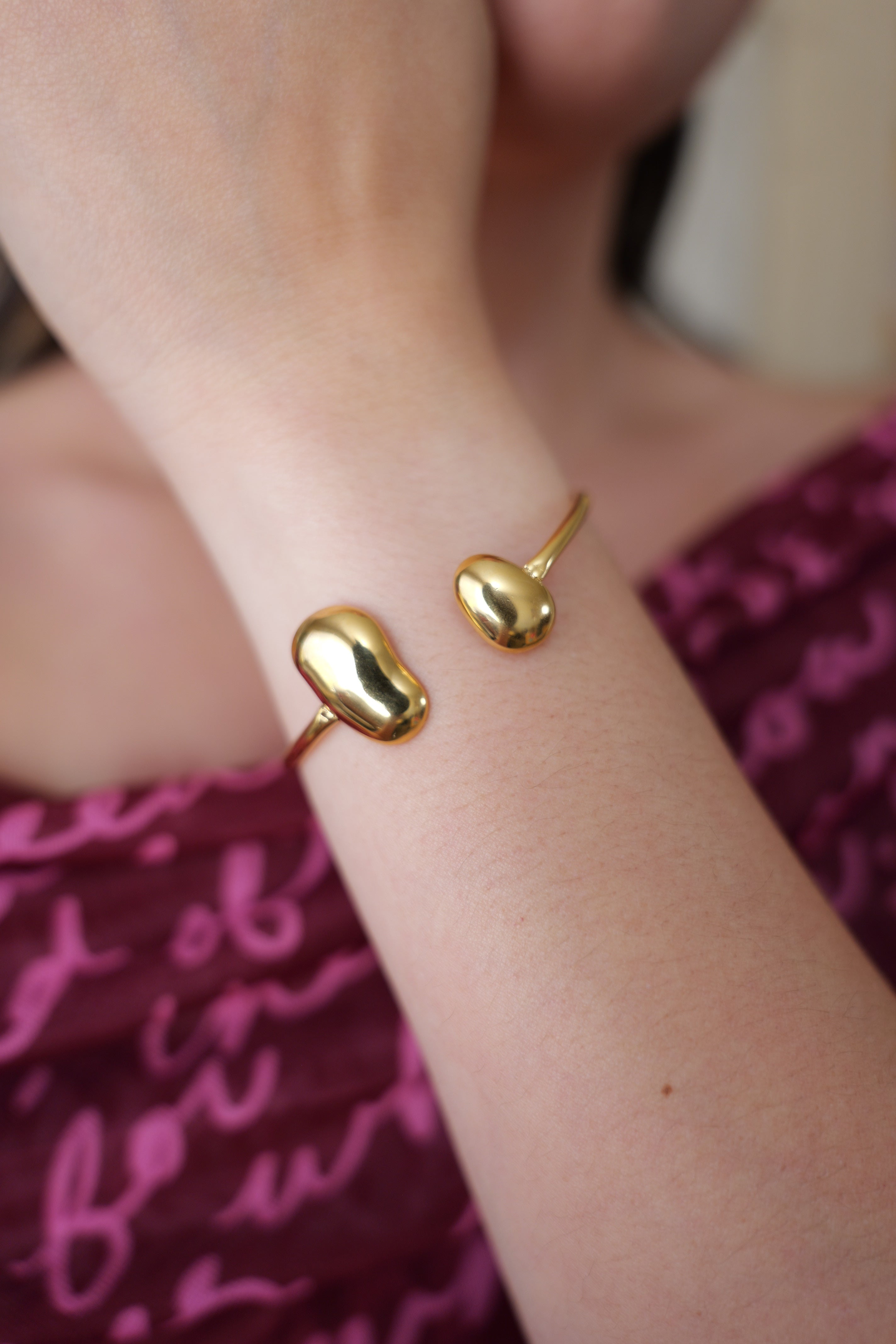 Mazie 18K Non-Tarnish Round Thin Bracelet