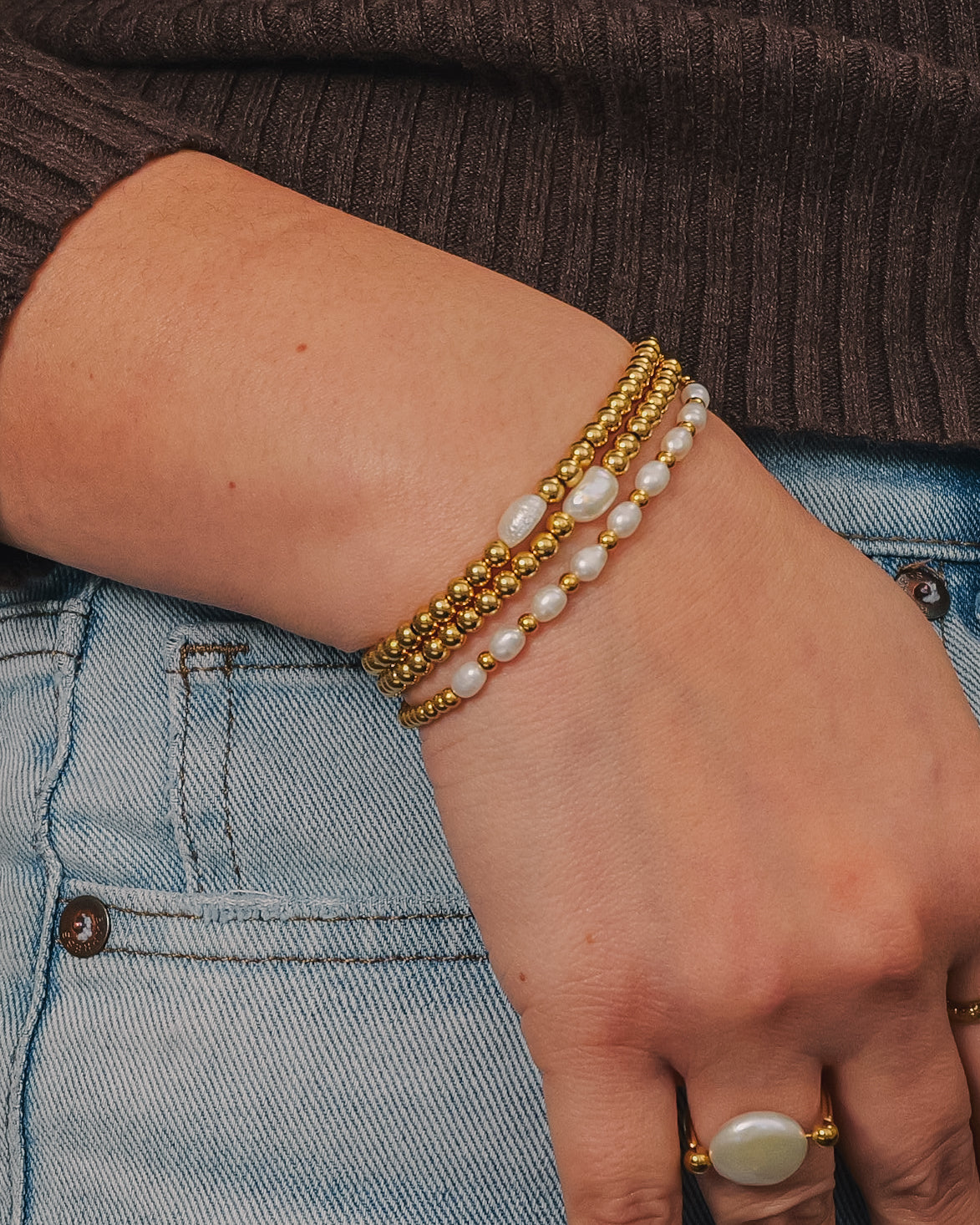 White Siena Fresh Water Pearl Stretchy Bracelet