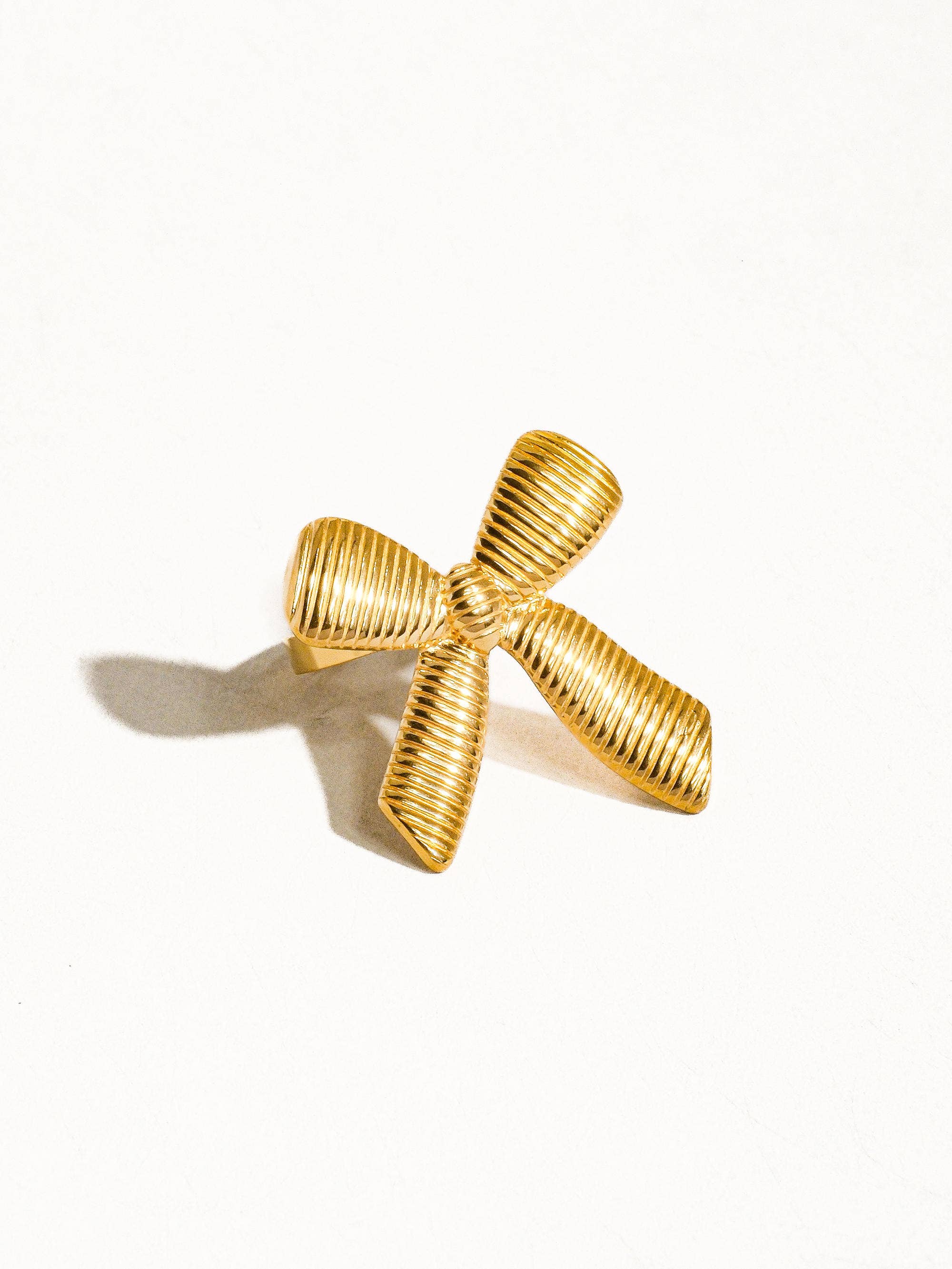 Lillian 18K Gold Non-Tarnish Bow Chunky Studs