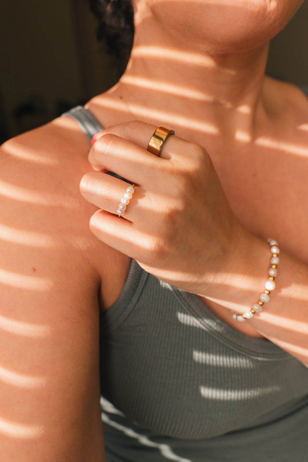 Mermaid duo freshwater pearl ring