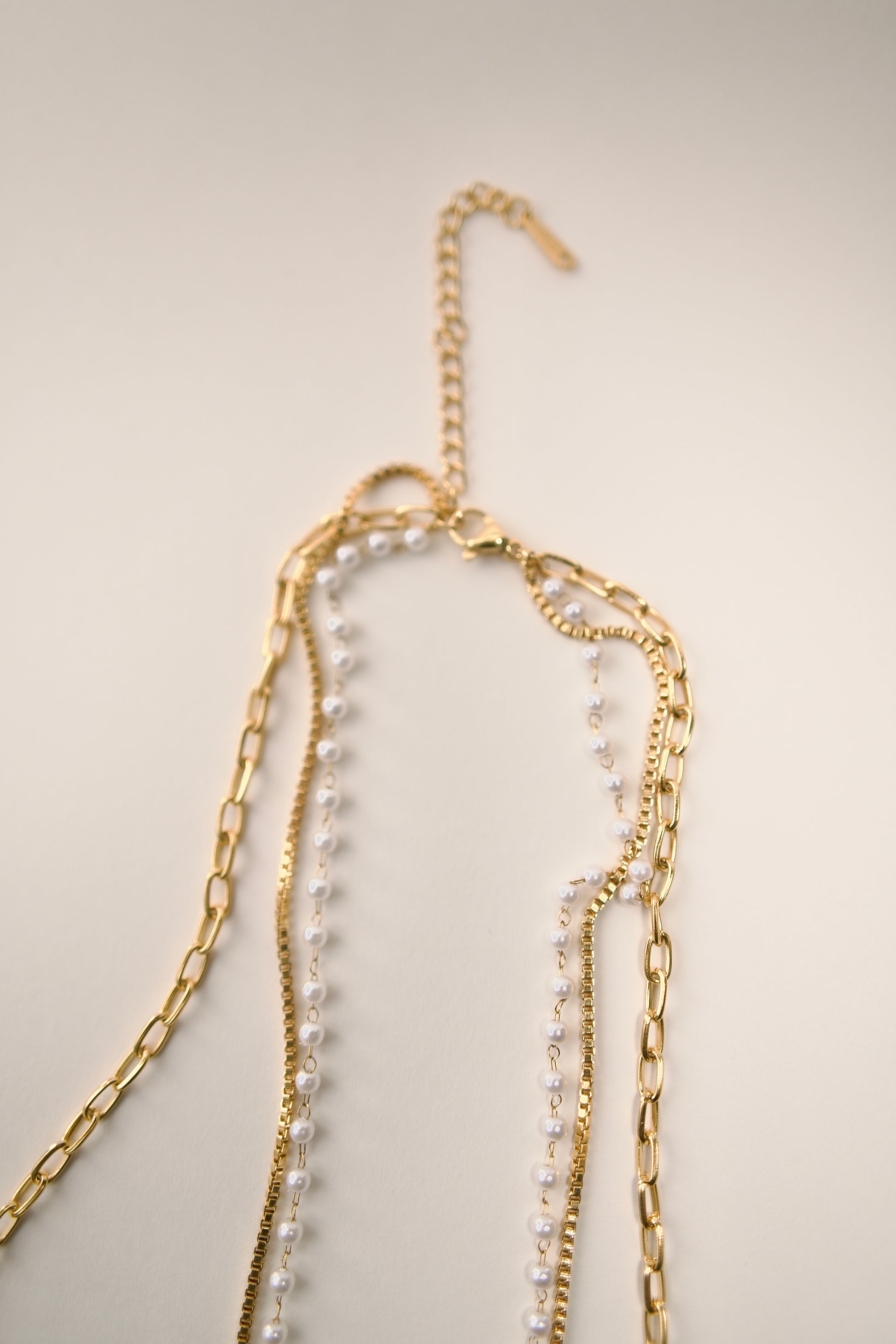 Cadeaux 18K Gold Non-Tarnish Stacked Pearl Chain Necklace
