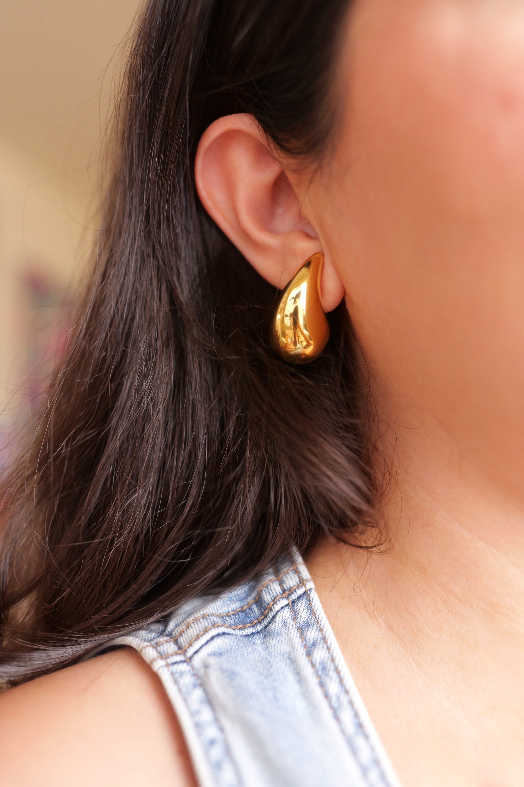 Colette 18K Gold Non-Tarnish Large Huggie Droplet Earring