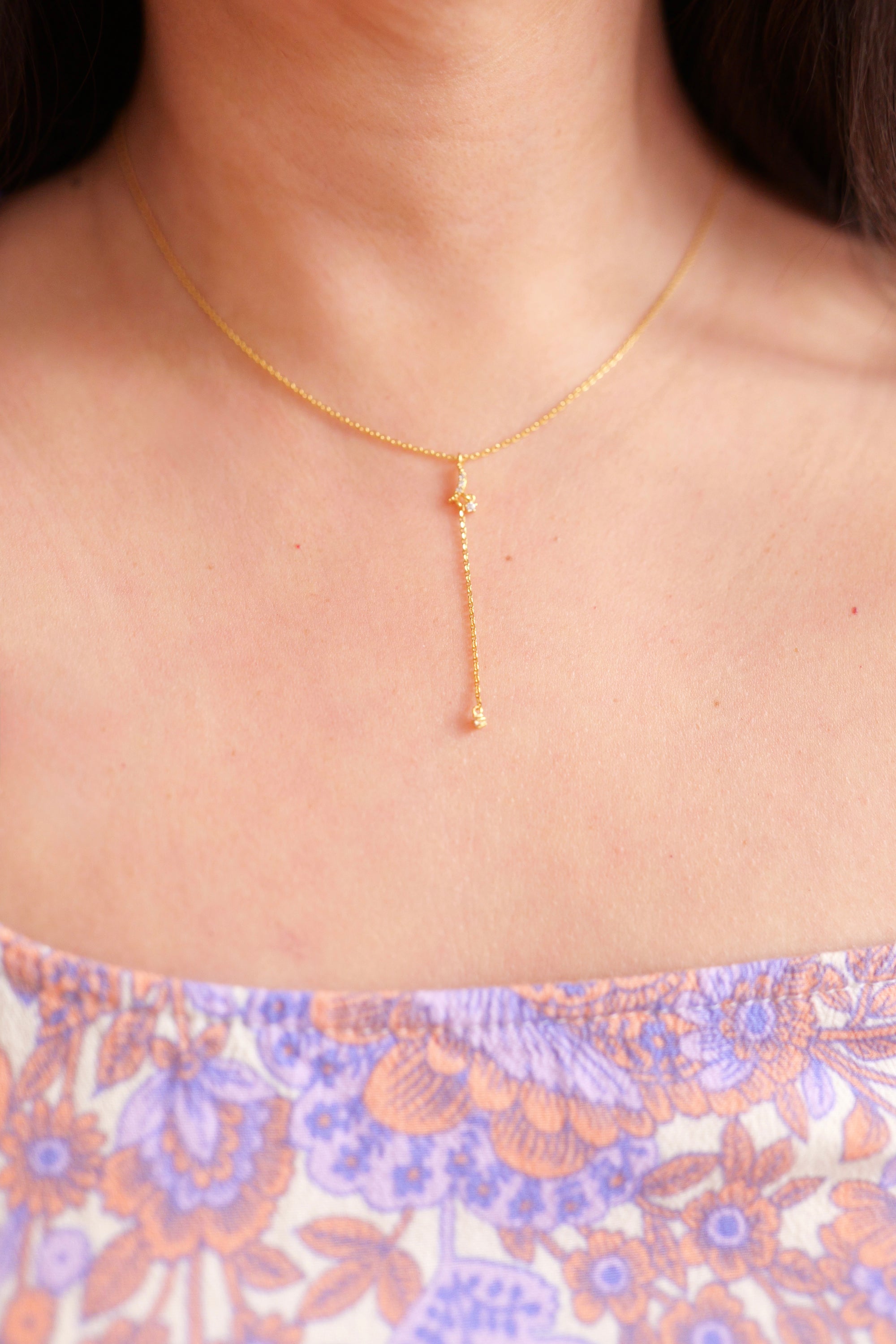 Dainty Chain Crescent Moon Y Necklace