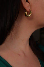 Kimberly 18K Gold Non-Tarnish Twisted Hoop Earring