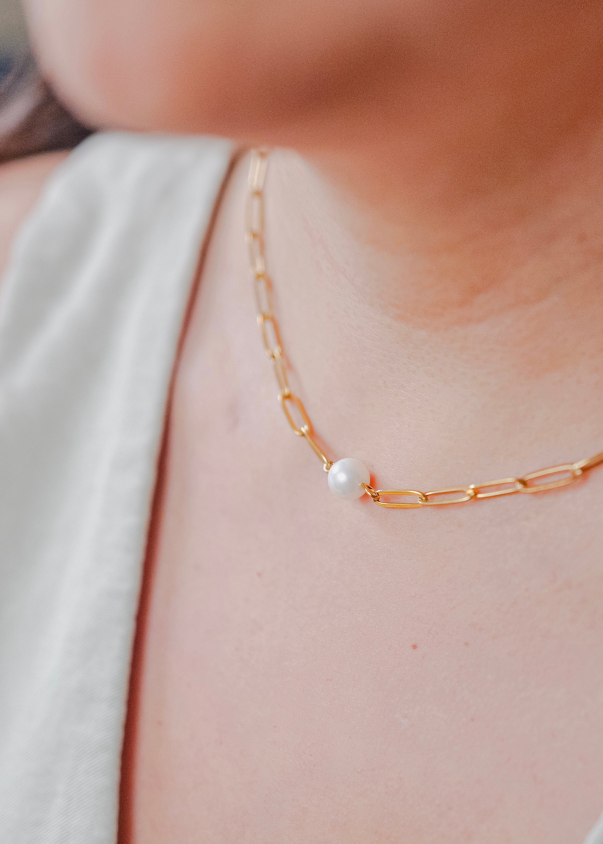 Gia 18k Gold Paperclip Necklace With Pearl