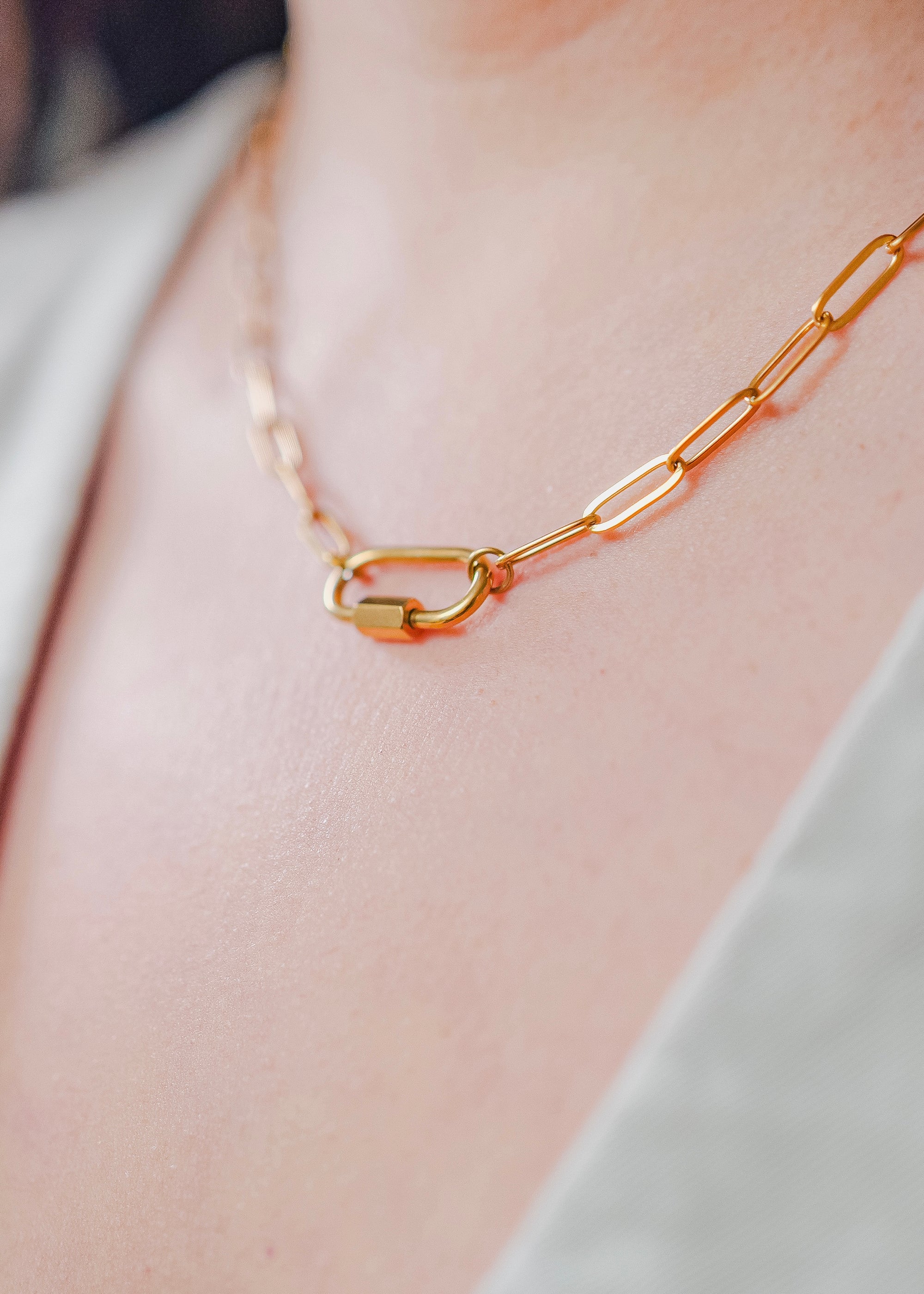 16" 18K Gold Paperclip Carabiner Necklace