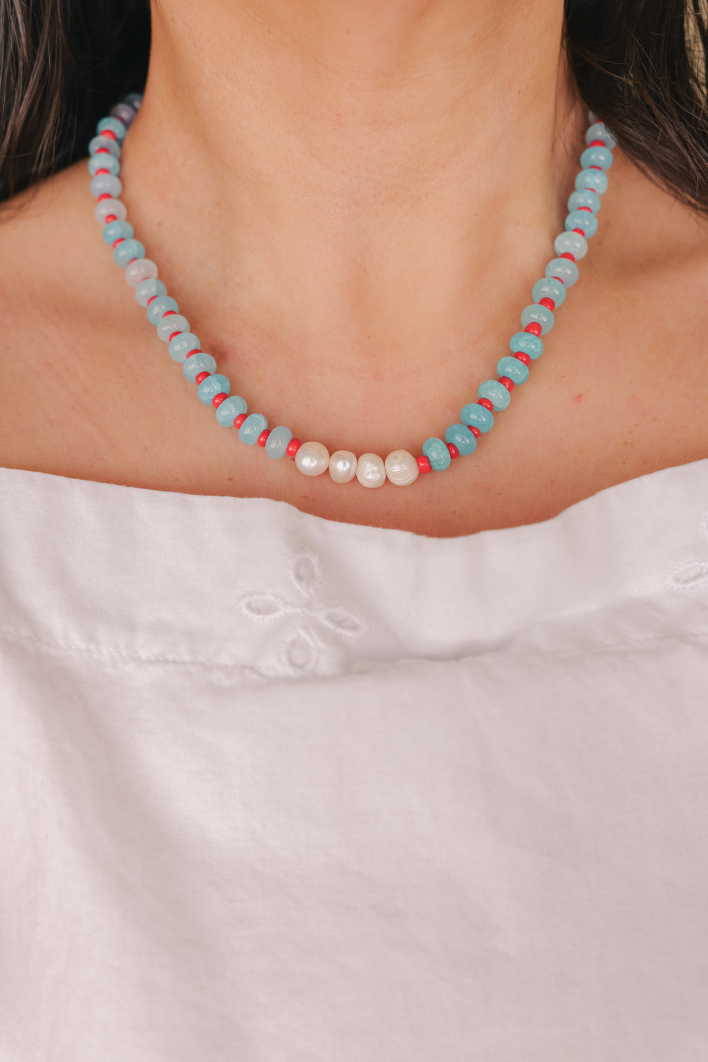 Freshwater pearls beaded necklace 18"