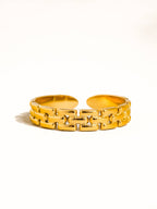 Lucia 18K Gold Non-Tarnish Thin Chain Ring