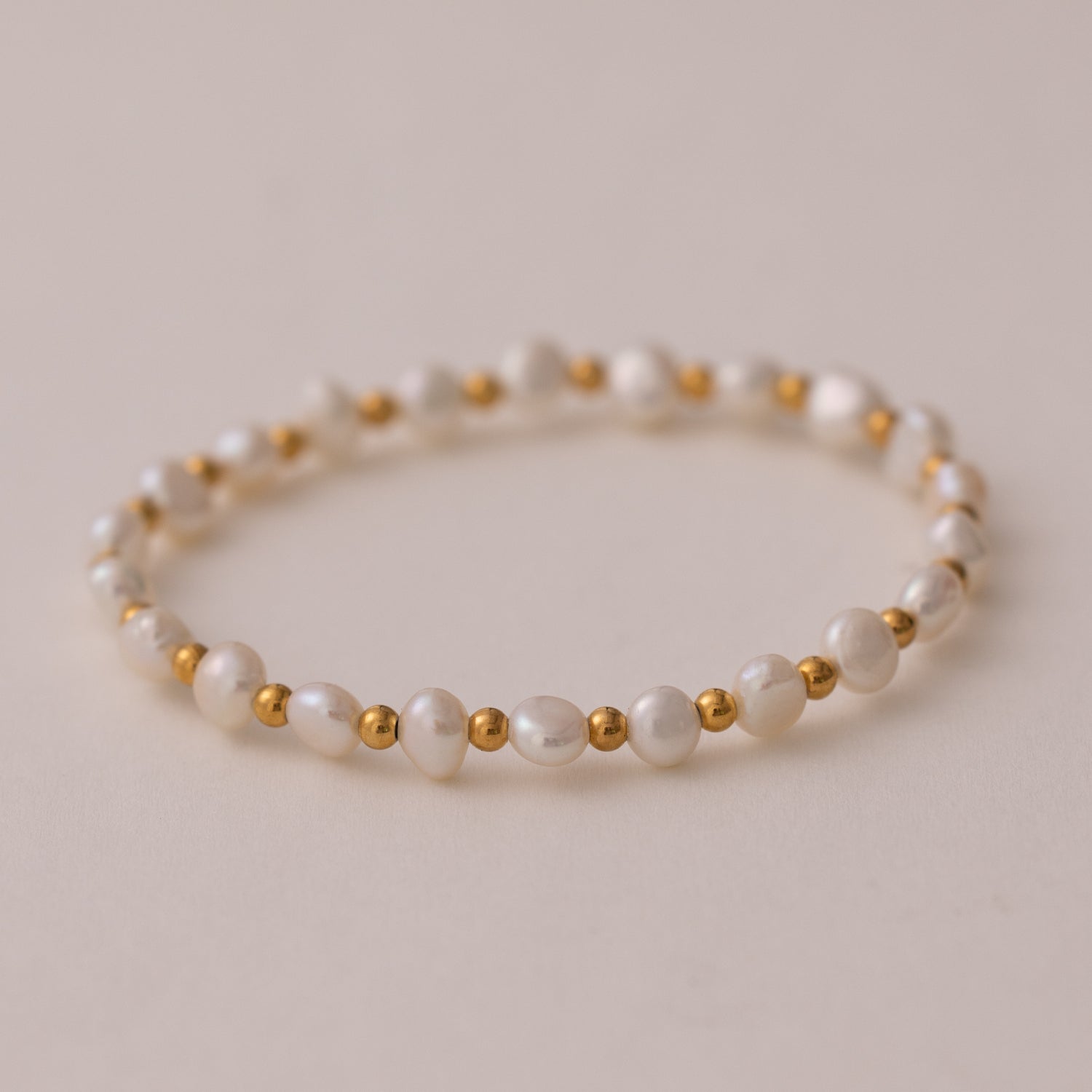 Margot Freshwater pearls beaded bracelet