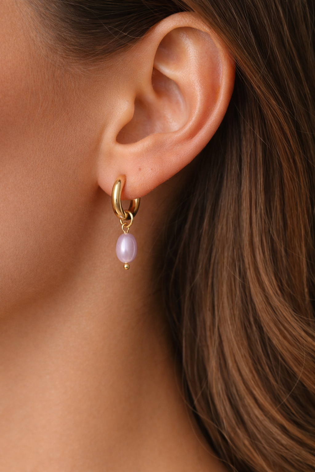 Estela Purple Freshwater Pearl Gold Hoop Earrings – Stainless Steel Chunky Huggie with Real Pearl Drop