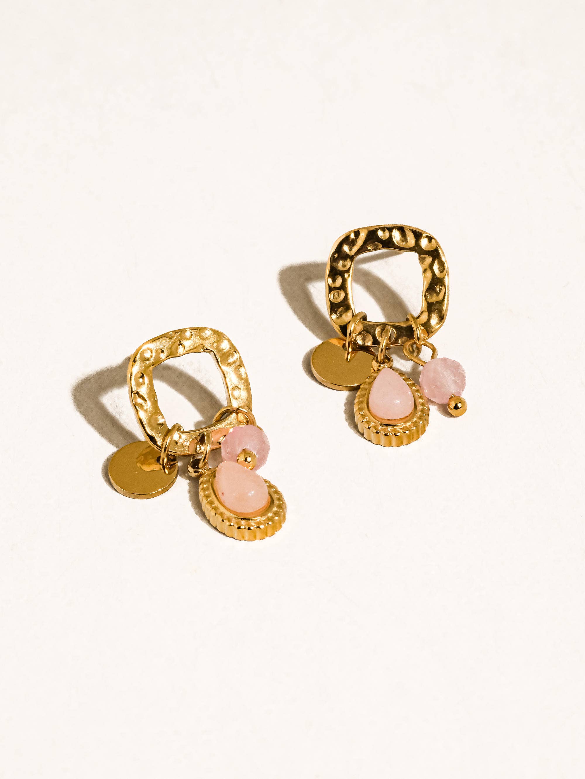 Mia Set-Vintage rose necklace and drop earrings